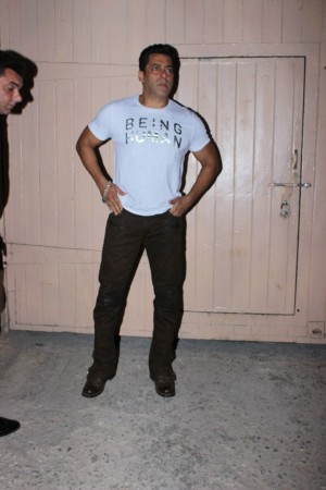 Salman Khan (aka) SalmaanKhaan