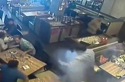 Watch: Phone explodes while man was having lunch at restaurant.