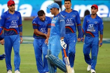 "Dhoni should be playing domestic cricket": Former Indian cricketer