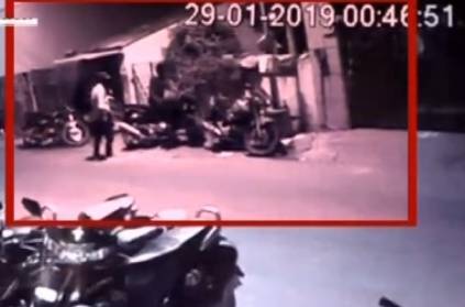 men came with Broadsword and stole two wheelers Viral CCTV footages