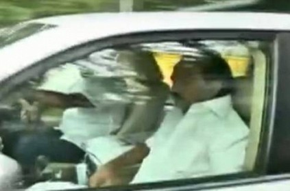 MK Stalin along with DMK party members meet CM Palaniswami