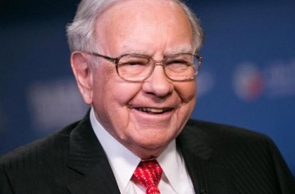 Warren Buffett, Apple\'s 2nd largest shareholder does not own an iPhone