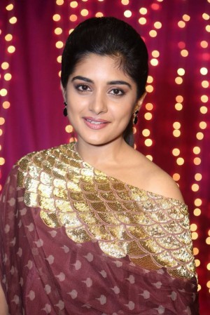 Niveda Thomas (aka) NivedaThomas