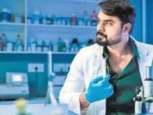 Tovino Thomas’s Forensic goes to Bollywood; Guess who’s playing the lead?