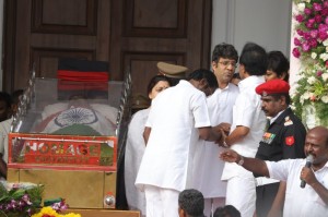 Karunanidhi death: Political leaders and Celebrities pay homage