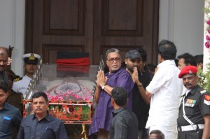 Karunanidhi death: Political leaders and Celebrities pay homage