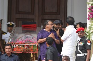 Karunanidhi death: Political leaders and Celebrities pay homage