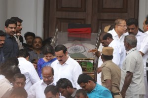 Karunanidhi death: Political leaders and Celebrities pay homage