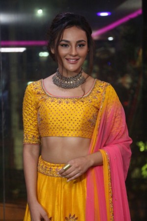 Seerat Kapoor (aka) SeeratKapoor